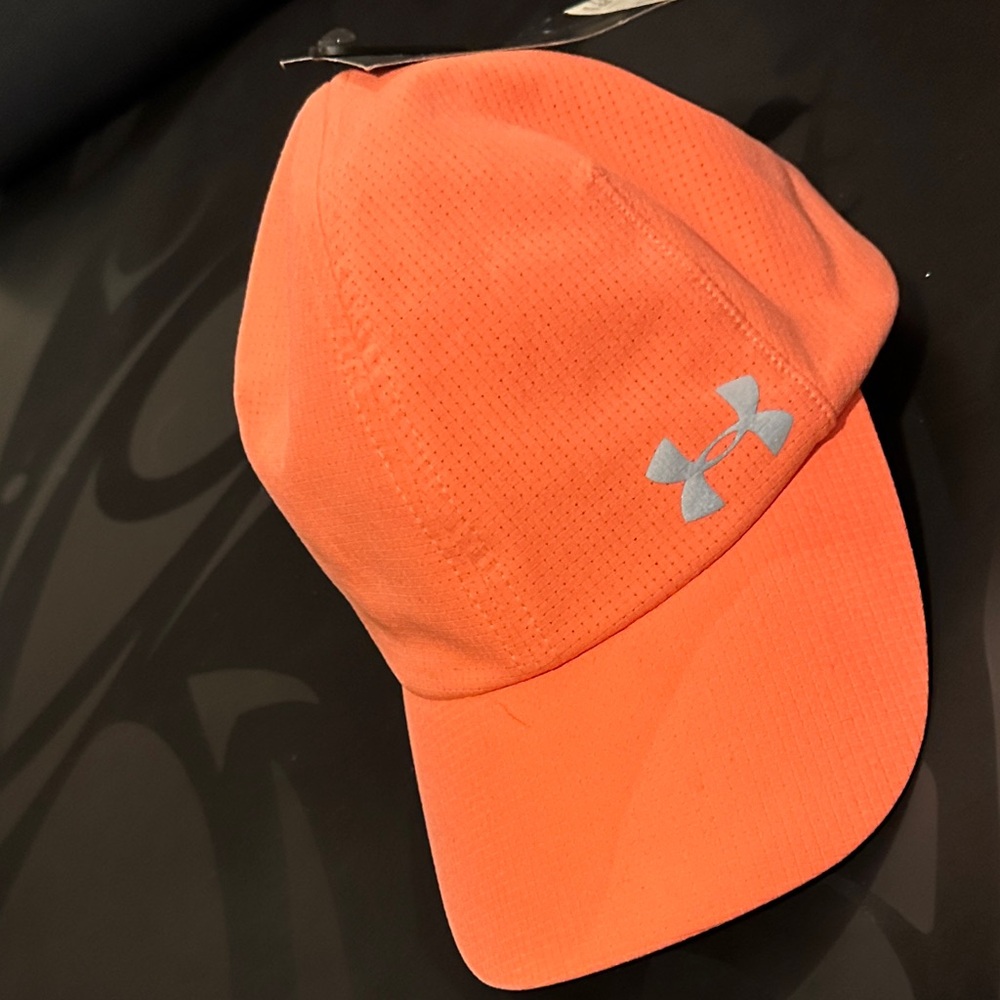 NWT Under Armour Running Hat
